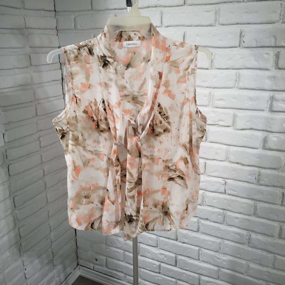 Calvin Klein Ladies Size Large Tie Neck Peach & Tan Sleeveless Blouse